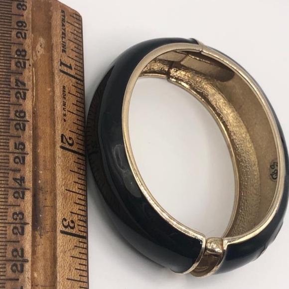 SOLD LOVE BITES BETSEY JOHNSON Spring Cuff Statement Bracelet - Picture 10 of 10